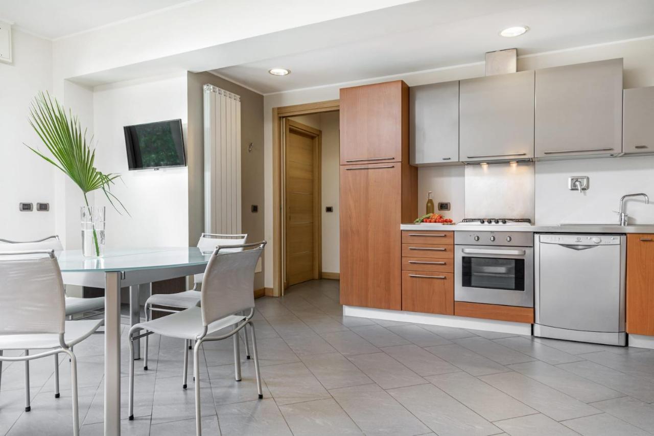 La Vela Apartment